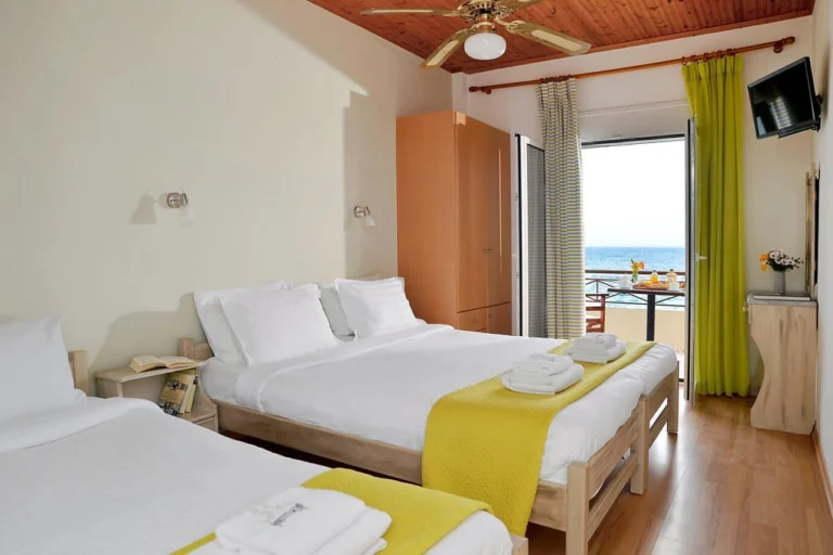 Διαμονή στο Pharos Rooms, Ήλια, Αιδηψός με έκπτωση 25%