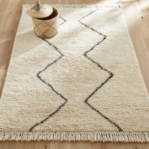 Μάλλινο χαλί berber 120×180 cm με έκπτωση 365 EUR