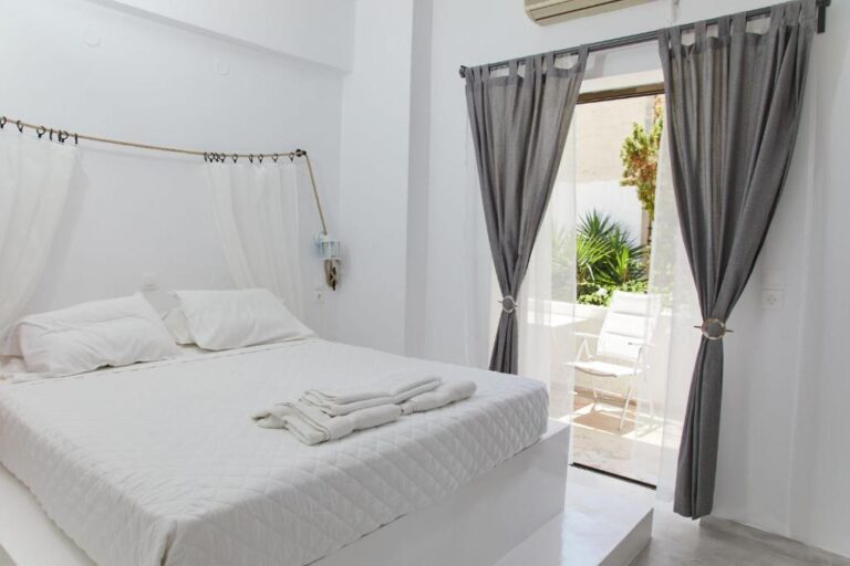 Golden Star Praxitelous: Απόδραση στην Αίγινα με έκπτωση 25%